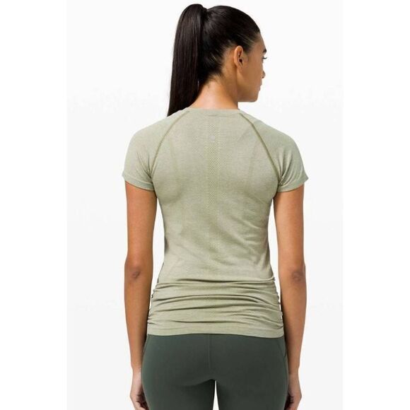 LULULEMON ATHLETICA Swiftly Tech Short Sleeve Size 6 - Picture 2 of 4